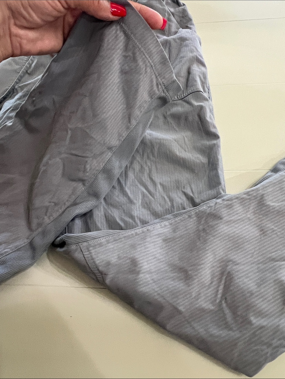 Lululemon - Picture 3 of 13